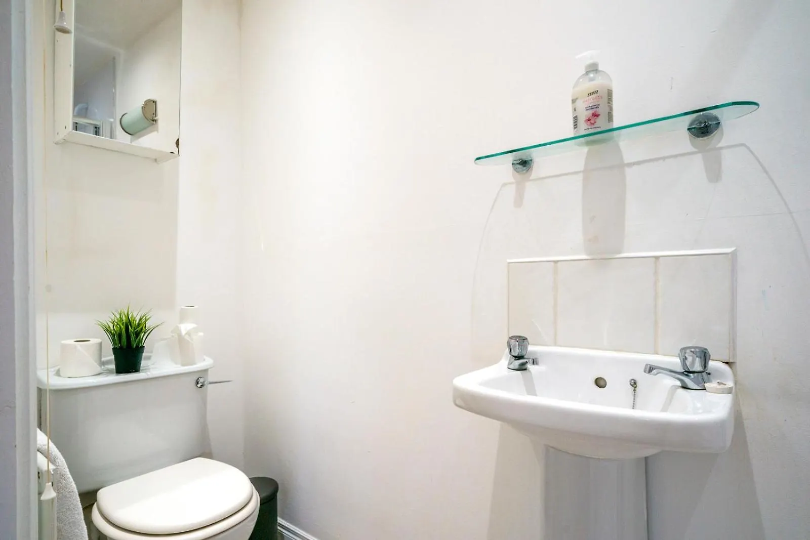 Spacious And Central Family Home Belfast Casa vacanze